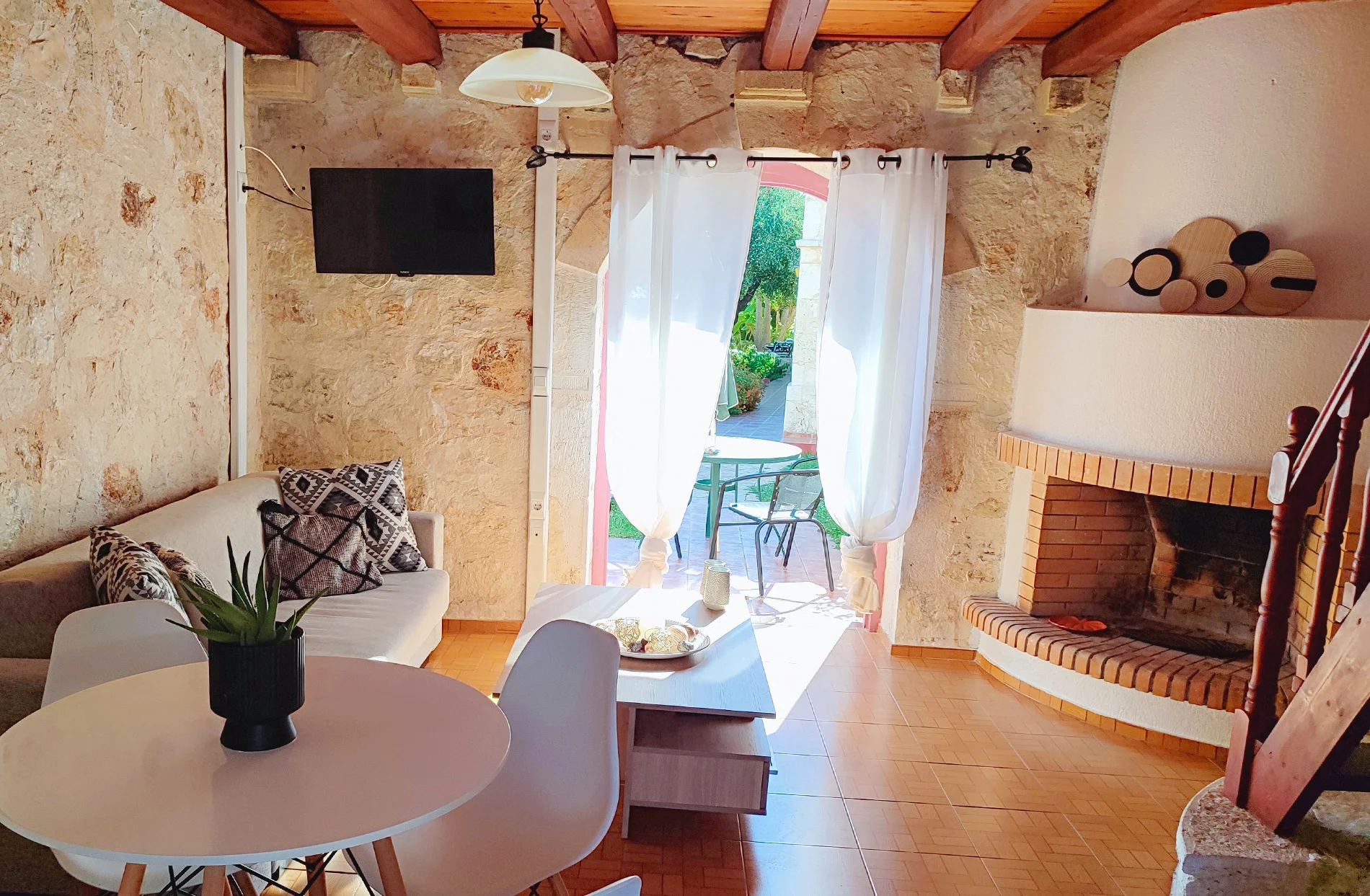 Kefalonia Maisonettes | Maisonettes Minies Kefalonia | Traditional Stone Maisonettes in Kefalonia